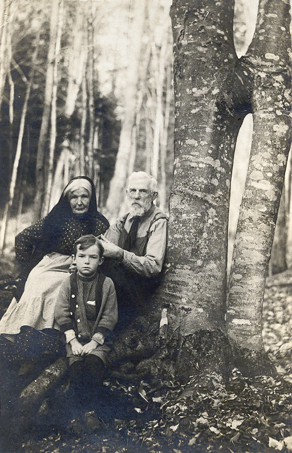 Allen Ebinezer Mehuron, his wife Margarette and grandson Elmer Mehuron (future general store owner) sit at their son Thomas’ farm on North Road in Waitsfield. This award-winning photograph was done by photographer Agnes Prentice.