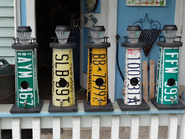 License plate light houses