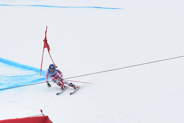 Mikaela Shiffrin races Giant Slalom at Killington World Cup. Photo: Jeff Knight