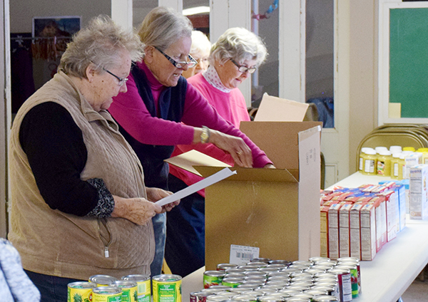 Filling Baskets 09