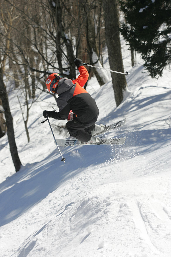 Extreme and freeride skiing at SB, MRG in the 22nd annual Castlerock Extreme. Photo: TJ Greenwood