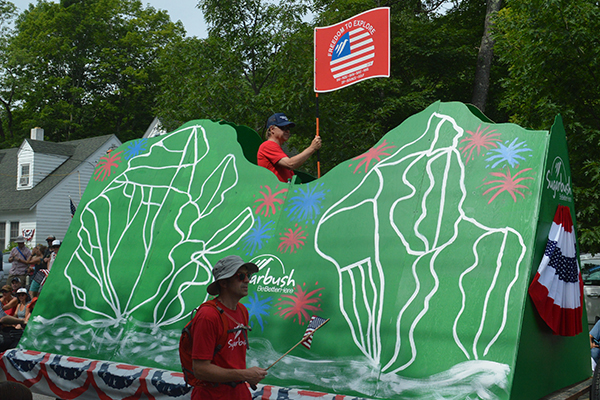 Sugarbush float, Warren Fourth of July parade, photo: Katie Martin