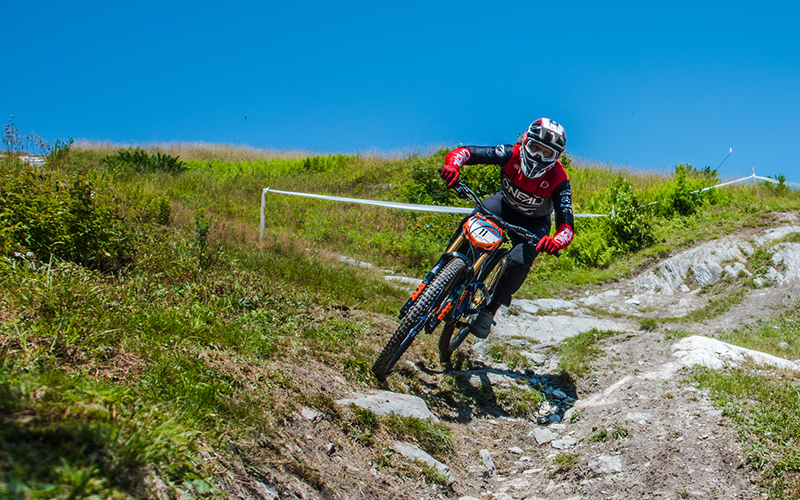 Steve Estabrook took first place in the enduro and downhill pro division. Photo: John Bleh