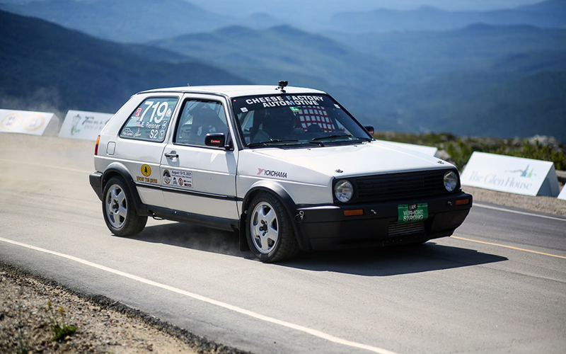 Eric Reisner of Warren, VT on the Mt. Washington Climb to the Clouds. Photo: Douglas Bolduc of DaggerSLADE Media