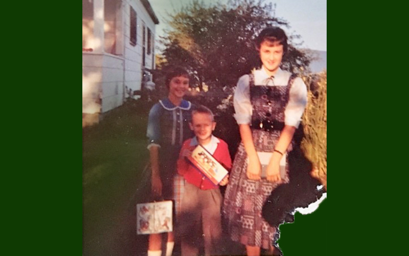 Randy Graves, center, on his first day of school. 