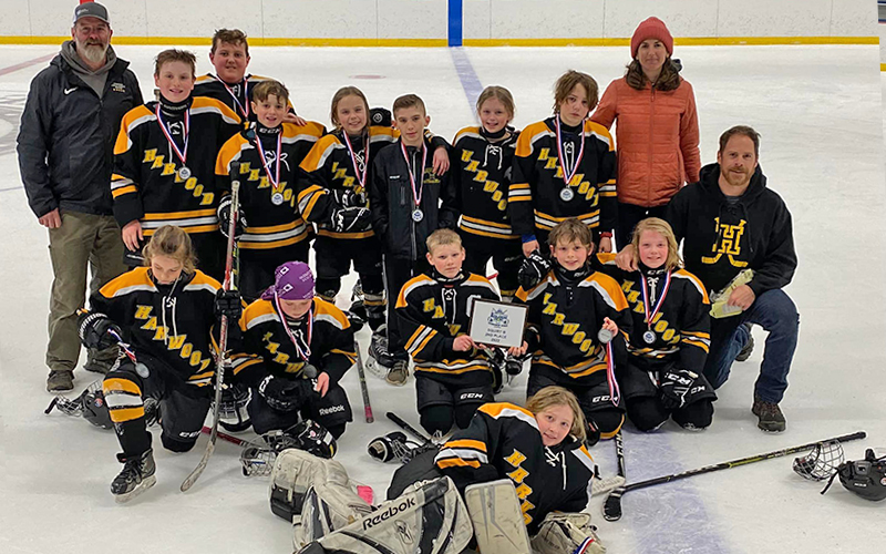 Harwood U10 hockey team were runners up in the Green Mountain Avalanche Tournament. 