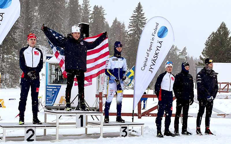 Tabor Greenberg wrapped in the US flag won the U-18, 10k skate individual start. Photo courtesy GMVS