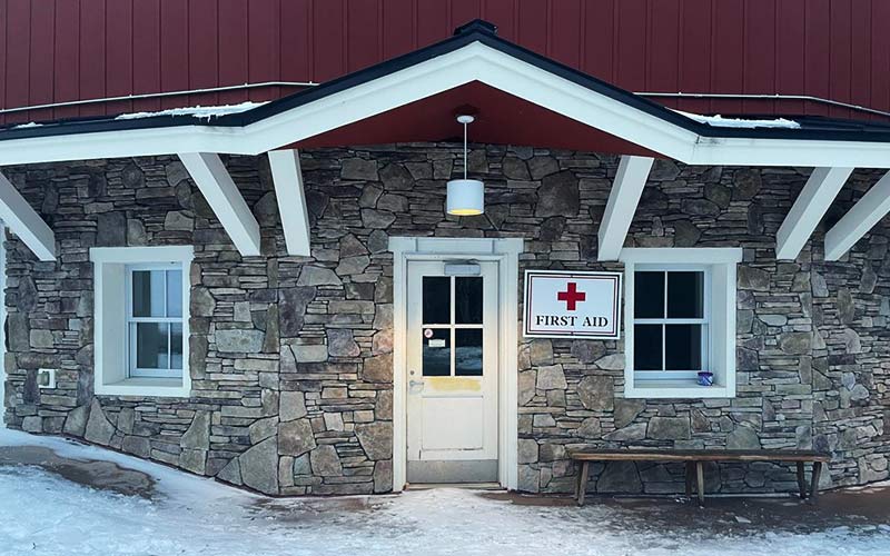 door of the Three Peaks Clinic at Sugarbush.