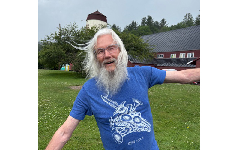 Ageless in Our Community: Russ Bennett
