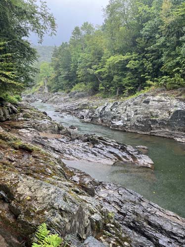 Low flows near Hooper Lane reveal a narrow bedrock passage Credit Maya Amir.
