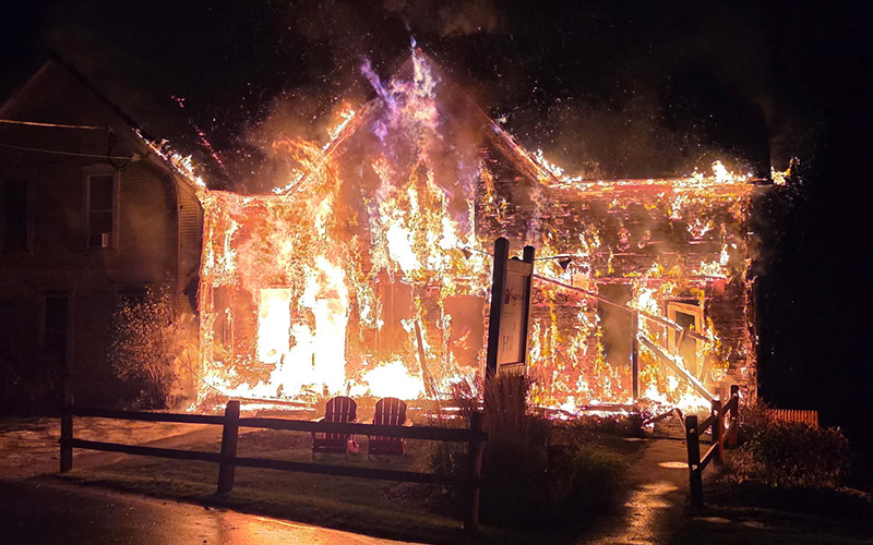 Hogan's Pub and Sugarbush Golf Club fire on September 24, 2025 Photos courtesy John Bleh
