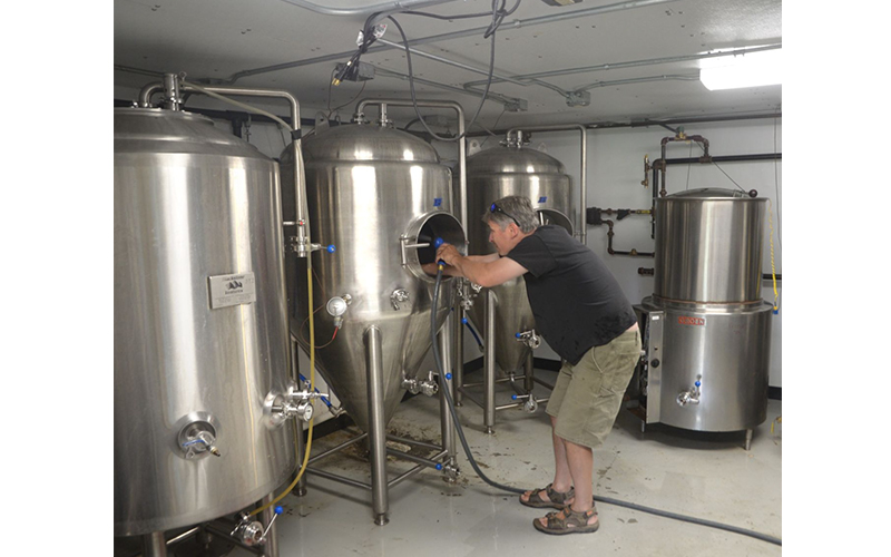 Chamber mixer - Cousin’s Brewing Company.