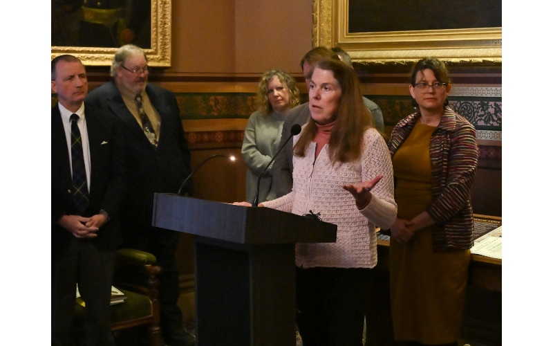 Lisa Loomis offers remarks at last week’s press conference. Photo Gordon Miller for the Waterbury Roundabout