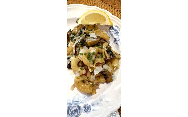 Lemony roasted mushrooms with pasta