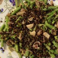 Tahini beans with crispy lentils